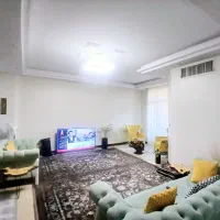 ۹۰ متر  ۲ خواب  سالن پرده خور