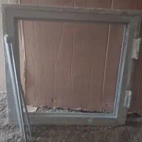 پنجره المینوم در حد نو به فروش میرسه