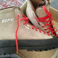 کفش کوهنوردی سایز ۴۲