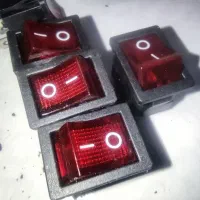 کلید راکر چراغ دار 10 آمپر ،220 ولت