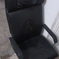 صندلی چرخان