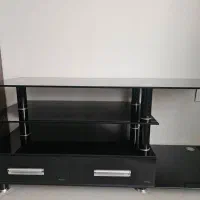 میز شیشه ای تلویزیون