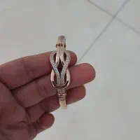 تک دست و  گوشواره