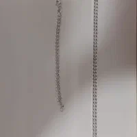 گردنبند و دستبند