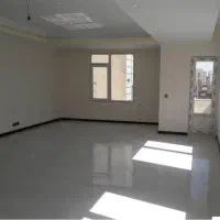 ۷۶متر ۲خواب با پارکینگ ،اسانسور ،بالکن (نوساز)