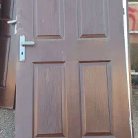 سینگ و درب اتاق و  و درب سرویس ودرب اهنی.