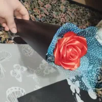 گل‌های روبانی دست‌ساز