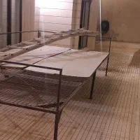 تخت سنتی فلزی