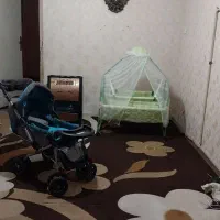 تعدادی وسایل به فروش می رود.