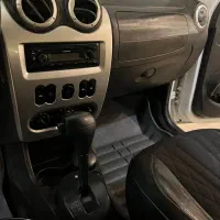 رنو ساندرو 95