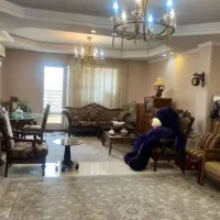 ۱۲۷متر سه خواب تاپ لوکیشن  درخورتحسین