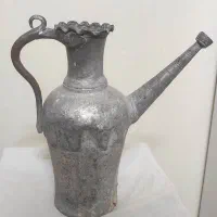 آفتابه وپارچ مسی قدمت دار