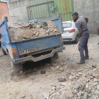 حمل خاک نخاله با کارگر توماس منیی لدر