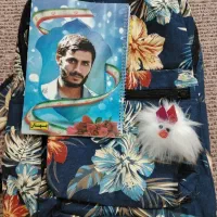 کیف و یک عدد دفتر