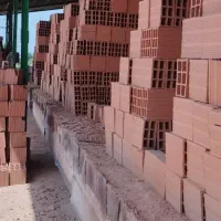 به چند نفر ماهر جهت کار آجر بارزنی نیازمندیم