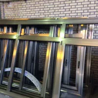 ساخت نصب تعمیر ریگلاژ انواع درب و پنجره آلمینیوم