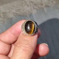 انگشتر نقره با نگین چشم ببری