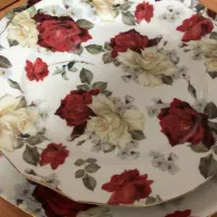 مجموعه‌ی کامل ظروف غذاخوری ۱۲ نفره