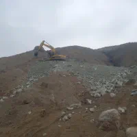اجاره بیل مکانیکی زنجیری زومبلاین با چکش