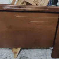 تخت چوبی