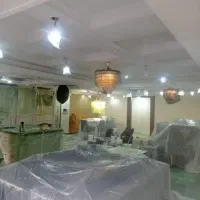 نقاشی،رنگکار ساختمان شیک.لکه گیری