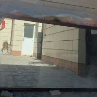 دیوار قدی ارایشگاهی