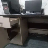 میز کامپیوتر چوبی