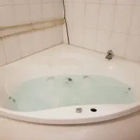 وان جکوزی دار
