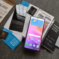 گوشی A73 256G کاملا نو و اک