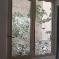 پنجره و در آهنی با شیشه دوجداره