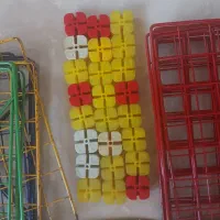 قفسه فلزی