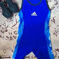 دوبنده و کفش کشتی