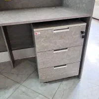 کانتر  بزرگ تمیز و شیک در حد نو