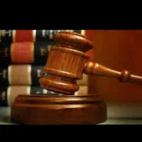 وکیل پایه یک دادگستری