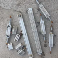 شیربرقی پنوماتیک جک بادی یاطاقان فن حلزونی قیچی