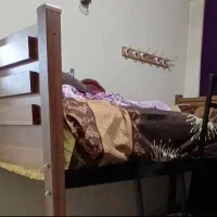 تخت یک نفره کاملا سالم در حد نو