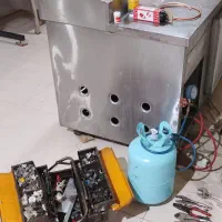 تعمیرانواع یخچال فریزرخانگی،صنعتی تکنیک سرما