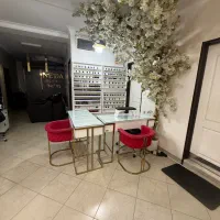 اجاره میز ناخن