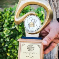 تندیس، لوح تقدیر، بج سینه، تابلو راهنما و معرق