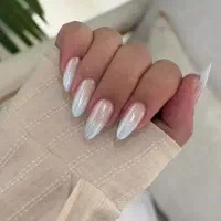 تخفیف کاشت ناخن با لاکژل رایگان