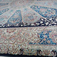 یک عدد قالی ۱۲ متری