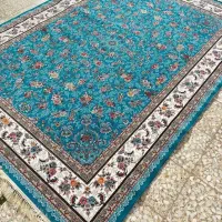 تعدادی قالی لاشه دار ۷۰۰