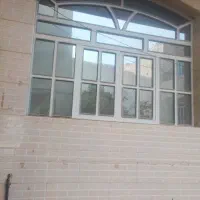 رنگ آمیزی درب و پنجره