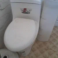 توالت فرنگی نو