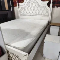 تخت خواب دو نفره