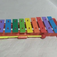 بلز و سه عدد کتاب و دفتر نت