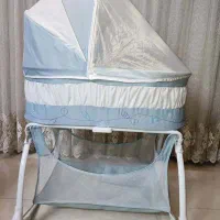 گهواره خارجی چرخ دار