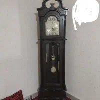 ساعت ایستاده