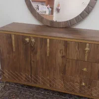 آینه و کنسول