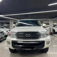 لندکروز هشت سیلندر مدل 2008